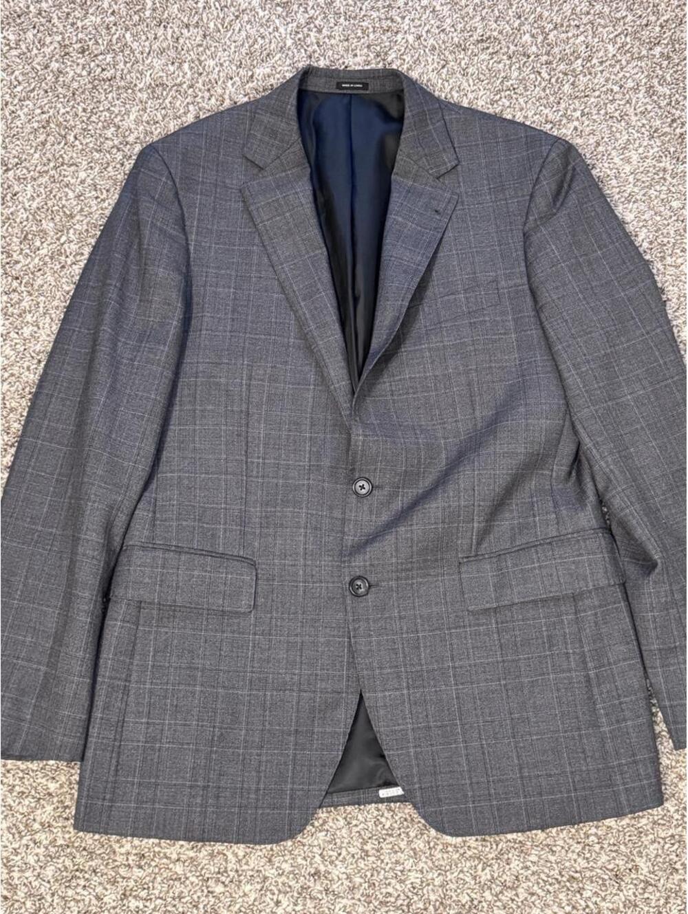 JOE Joseph Abboud Grey Plaid Suit Jacket / Blazer